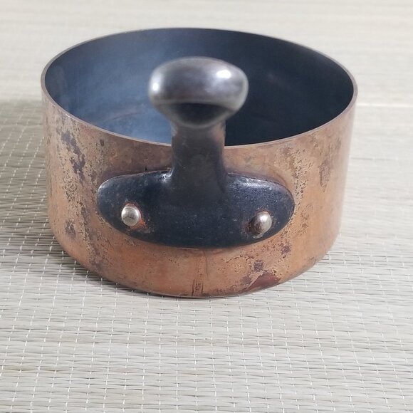 Vintage 4.5" Copper Saucepan Chef Cooking Pot Iron Handle Tin Lined Hand Rivets - Picture 9 of 13